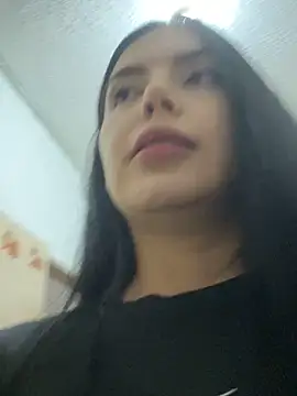 Cami olarte online show from April 22, 2026, 8:43 pm