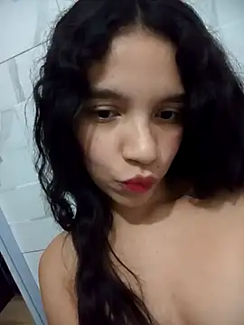 Snapshot of Morena__Florr chatting on April 26, 2026, 11:46 pm Morena Florr online show from April 26, 2026, 11:46 pm