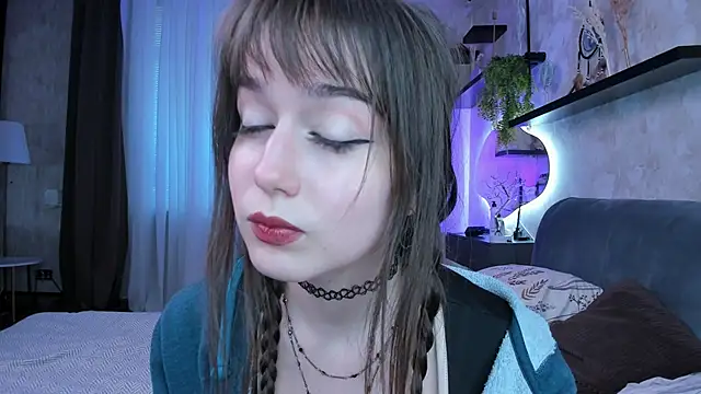 LaelIvie online show from May 5, 2026, 8:11 am