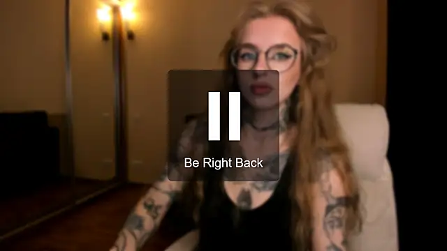 Snapshot of harley_kimm chatting on May 24, 2026, 5:12 am harley kimm online show from May 24, 2026, 5:12 am