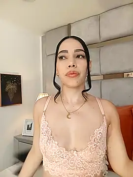 AmbarJenssen online show from April 9, 2026, 12:10 pm
