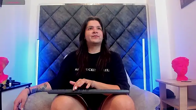 MatthewDavis  online show from March 31, 2026, 2:06 pm