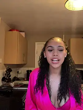 Brattybaee online show from April 10, 2026, 6:45 pm