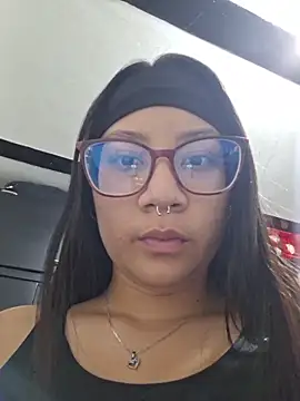 Snapshot of rouse__red chatting on April 23, 2026, 10:56 pm rouse red online show from April 23, 2026, 10:56 pm