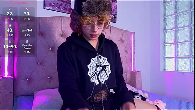 Snapshot of Princess_apolo chatting on March 27, 2026, 8:19 pm Princess apolo online show from March 27, 2026, 8:19 pm