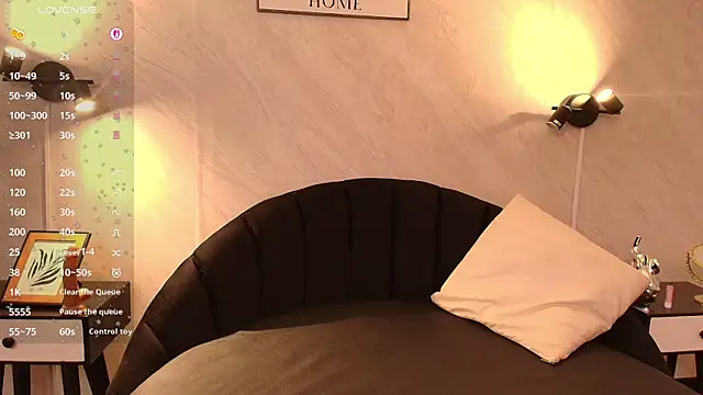 Snapshot of Ciielo_777 chatting on March 30, 2026, 8:32 pm Ciielo 777 online show from March 30, 2026, 8:32 pm