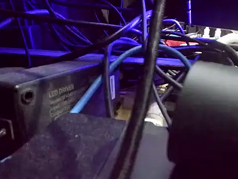 MachoPutito online show from September 26, 2025, 5:00 am