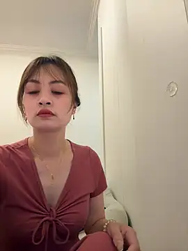 Yang 218 online show from May 11, 2026, 7:03 am