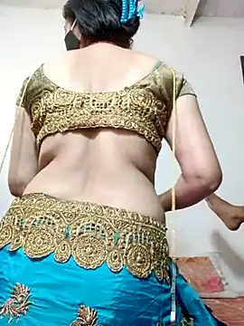 Snapshot of Sexyy_Bhabhi_143 chatting on May 3, 2026, 5:57 am Sexyy Bhabhi 143 online show from May 3, 2026, 5:57 am