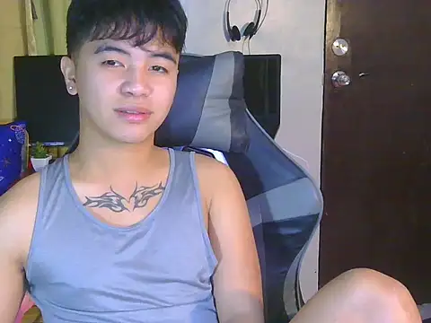 Snapshot of Untouchable_Bromancexxx chatting on May 2, 2026, 9:36 am Untouchable Bromancexxx online show from May 2, 2026, 9:36 am