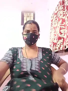 Snapshot of tamilratchasii chatting on July 4, 2026, 4:46 pm tamilratchasii online show from July 4, 2026, 4:46 pm