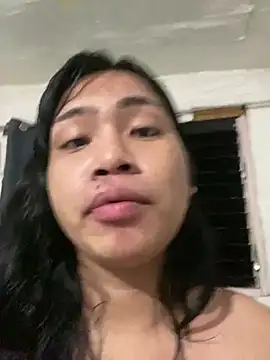 Snapshot of lulueraxxxx chatting on May 13, 2026, 1:41 pm lulueraxxxx online show from May 13, 2026, 1:41 pm
