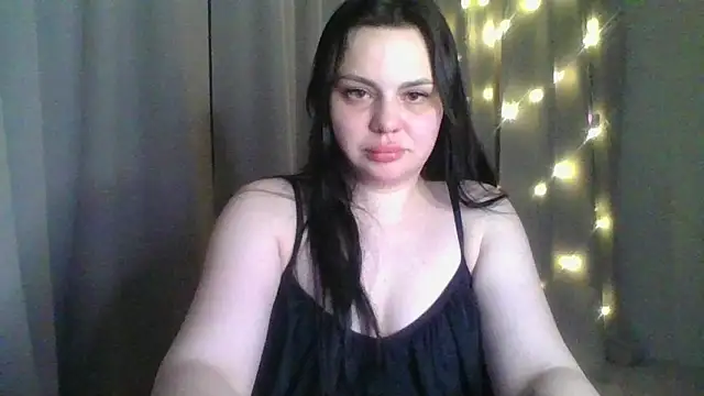 Snapshot of Dori_Cutie chatting on April 2, 2026, 6:38 pm Dori Cutie online show from April 2, 2026, 6:38 pm