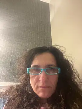 Snapshot of StellaMia263 chatting on March 28, 2026, 10:37 am StellaMia263 online show from March 28, 2026, 10:37 am