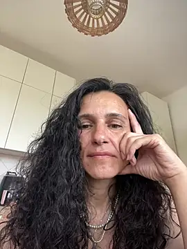 StellaMia263 online show from June 7, 2026, 2:43 pm