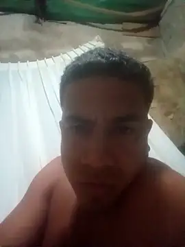 Snapshot of Morales2205 chatting on March 30, 2026, 3:40 am Morales2205 online show from March 30, 2026, 3:40 am