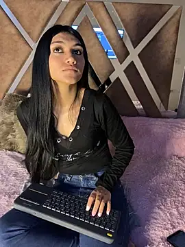 Cataleya Pinkk online show from March 30, 2026, 1:12 pm