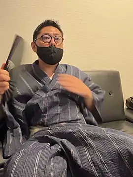RYUICHI 1919 online show from May 3, 2026, 3:12 am