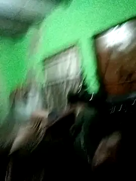 Snapshot of sonmot chatting on April 4, 2026, 10:40 pm sonmot online show from April 4, 2026, 10:40 pm