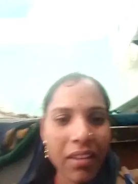 Snapshot of Sapnaroy1213 chatting on April 14, 2026, 5:13 am Sapnaroy1213 online show from April 14, 2026, 5:13 am