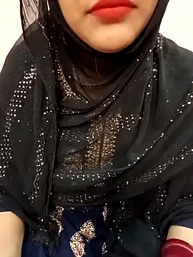 Miss Noor   online show from April 4, 2026, 7:28 am