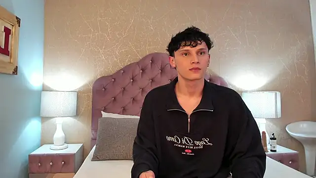 LephyStar online show from April 11, 2026, 3:55 am