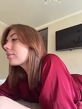 AriaPureTemptation online show from May 7, 2026, 2:17 am