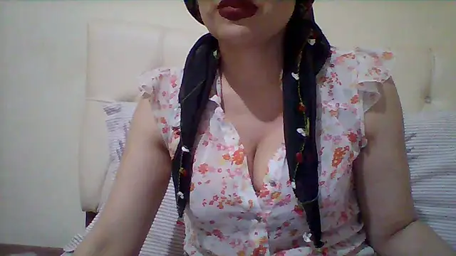 busex25 online show from June 11, 2026, 9:13 pm