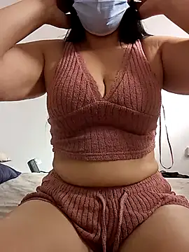 Snapshot of Anna-SeXX chatting on April 21, 2026, 4:34 pm Anna-SeXX online show from April 21, 2026, 4:34 pm