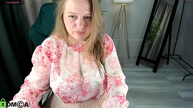 CleoXotie online show from July 8, 2026, 9:36 am