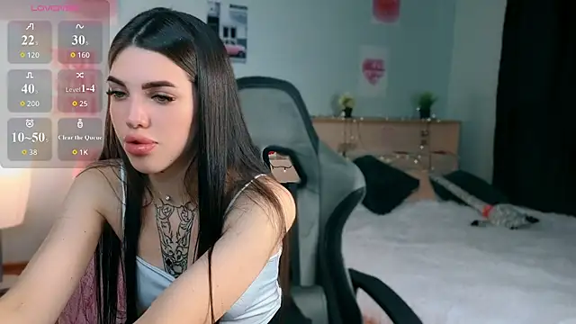 Snapshot of molly_rettyy chatting on June 20, 2026, 3:53 am molly rettyy online show from June 20, 2026, 3:53 am