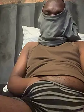 Snapshot of Earl947 chatting on March 29, 2026, 9:42 am Earl947 online show from March 29, 2026, 9:42 am