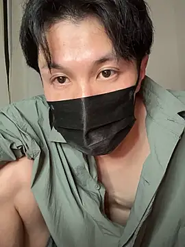 -YumaUemura- online show from May 17, 2026, 1:51 pm