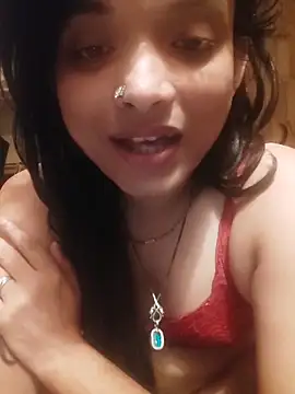 Snapshot of SweetTsAngel chatting on June 17, 2026, 5:36 pm SweetTsAngel online show from June 17, 2026, 5:36 pm