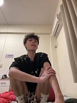 sexyboy-3525 online show from June 29, 2026, 4:19 am