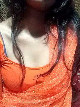 Snapshot of riyaa_sexyy chatting on May 5, 2026, 5:48 am riyaa sexyy online show from May 5, 2026, 5:48 am