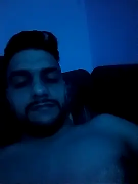 adams0224 online show from April 3, 2026, 8:29 pm