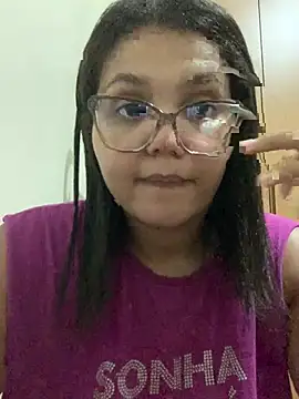 viviboraaaa online show from April 24, 2026, 12:24 am