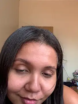 Snapshot of viviboraaaa chatting on June 18, 2026, 4:22 pm viviboraaaa online show from June 18, 2026, 4:22 pm