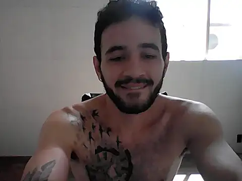 Snapshot of NoxxVx chatting on April 4, 2026, 2:03 pm NoxxVx online show from April 4, 2026, 2:03 pm