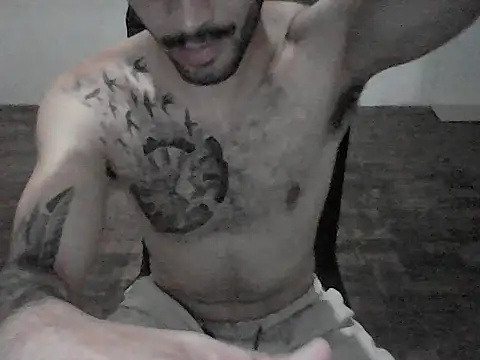 Snapshot of NoxxVx chatting on April 11, 2026, 3:44 am NoxxVx online show from April 11, 2026, 3:44 am