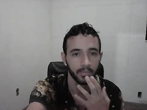 Snapshot of NoxxVx chatting on May 6, 2026, 1:14 am NoxxVx online show from May 6, 2026, 1:14 am