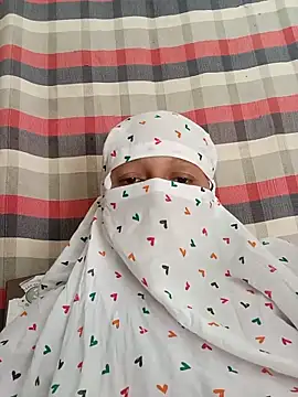 sapan sexe online show from June 8, 2026, 4:46 am