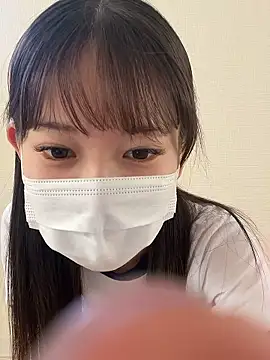 yuki2210 online show from April 7, 2026, 8:15 am