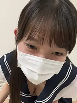 yuki2210 online show from April 22, 2026, 11:23 am