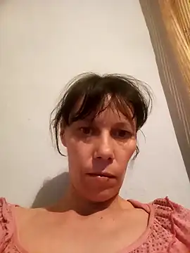 VikaBakerX online show from April 9, 2026, 6:35 pm