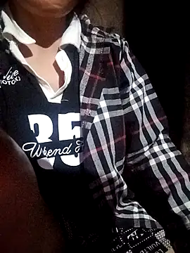 Snapshot of thien-kim chatting on April 3, 2026, 3:10 pm thien-kim online show from April 3, 2026, 3:10 pm