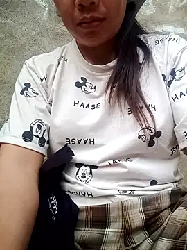 Snapshot of thien-kim chatting on April 5, 2026, 10:56 am thien-kim online show from April 5, 2026, 10:56 am