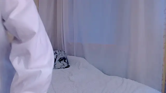 Snapshot of miss_ethel chatting on April 27, 2026, 4:16 pm miss ethel online show from April 27, 2026, 4:16 pm