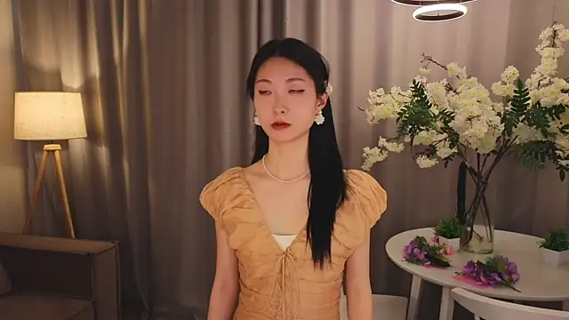 KimJons  online show from April 9, 2026, 1:38 pm